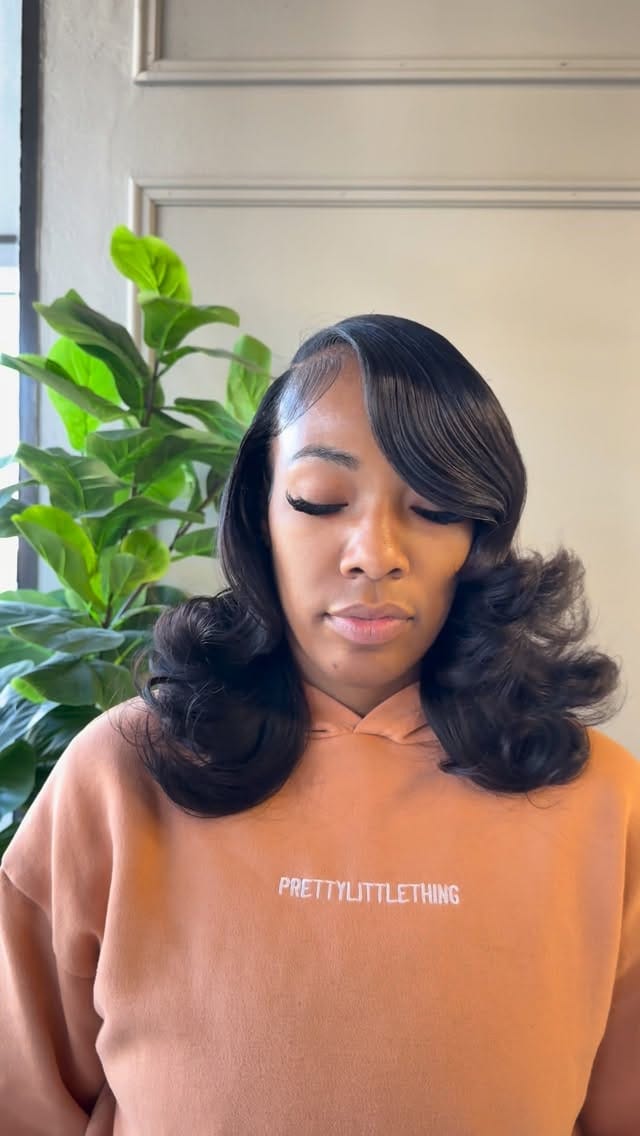Post 2 by Dallas | LA Hairstylist, TaShara Emani 💋 on Instagram (video)