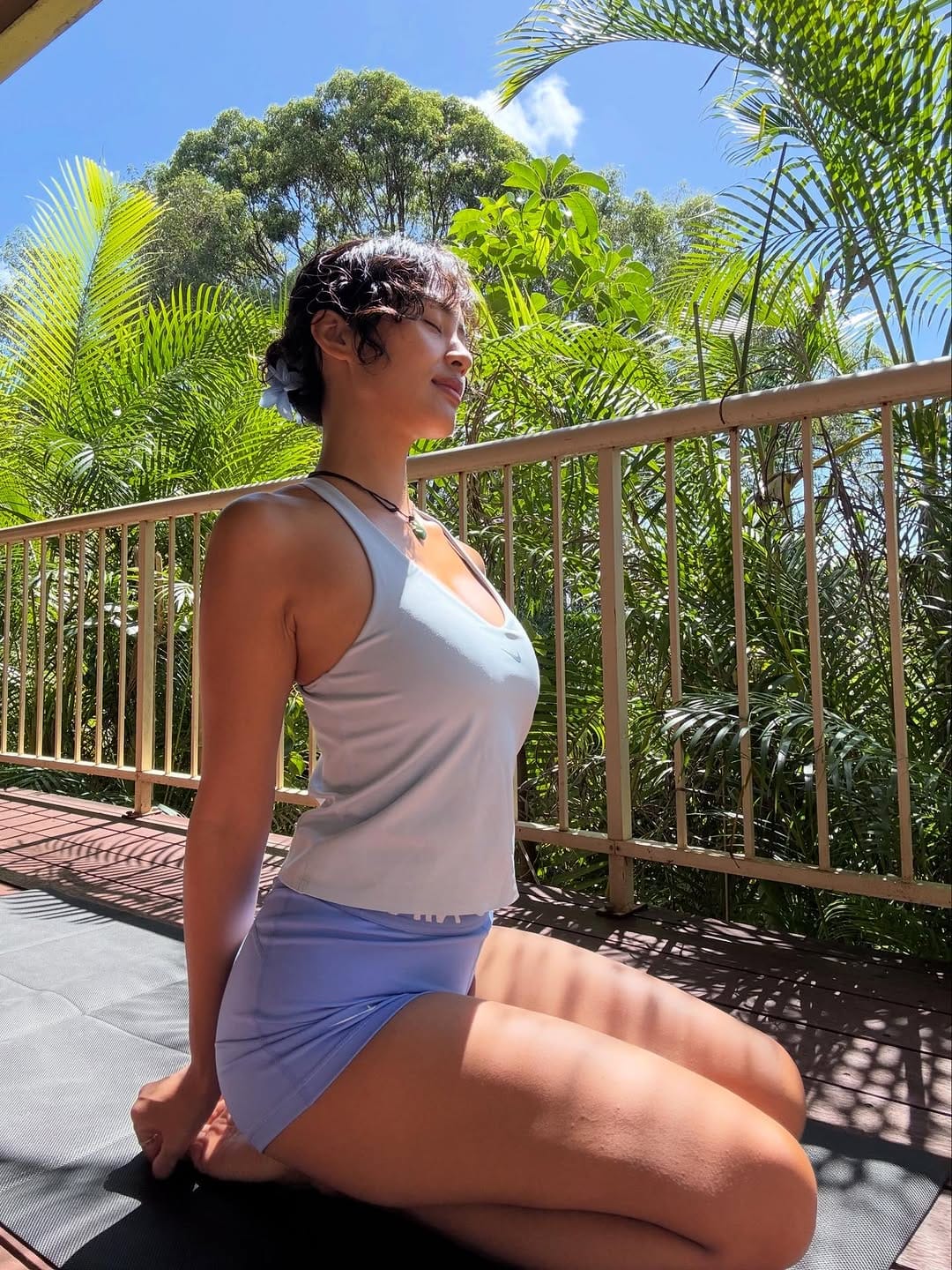 Post 1 by 𝑨𝒍𝒍𝒚 |YOGA ☺︎𝐍𝐢𝐤𝐞 𝐨𝐟𝐟𝐢𝐜𝐢𝐚𝐥 𝐭𝐫𝐚𝐢𝐧𝐞𝐫 on Instagram (carousel)