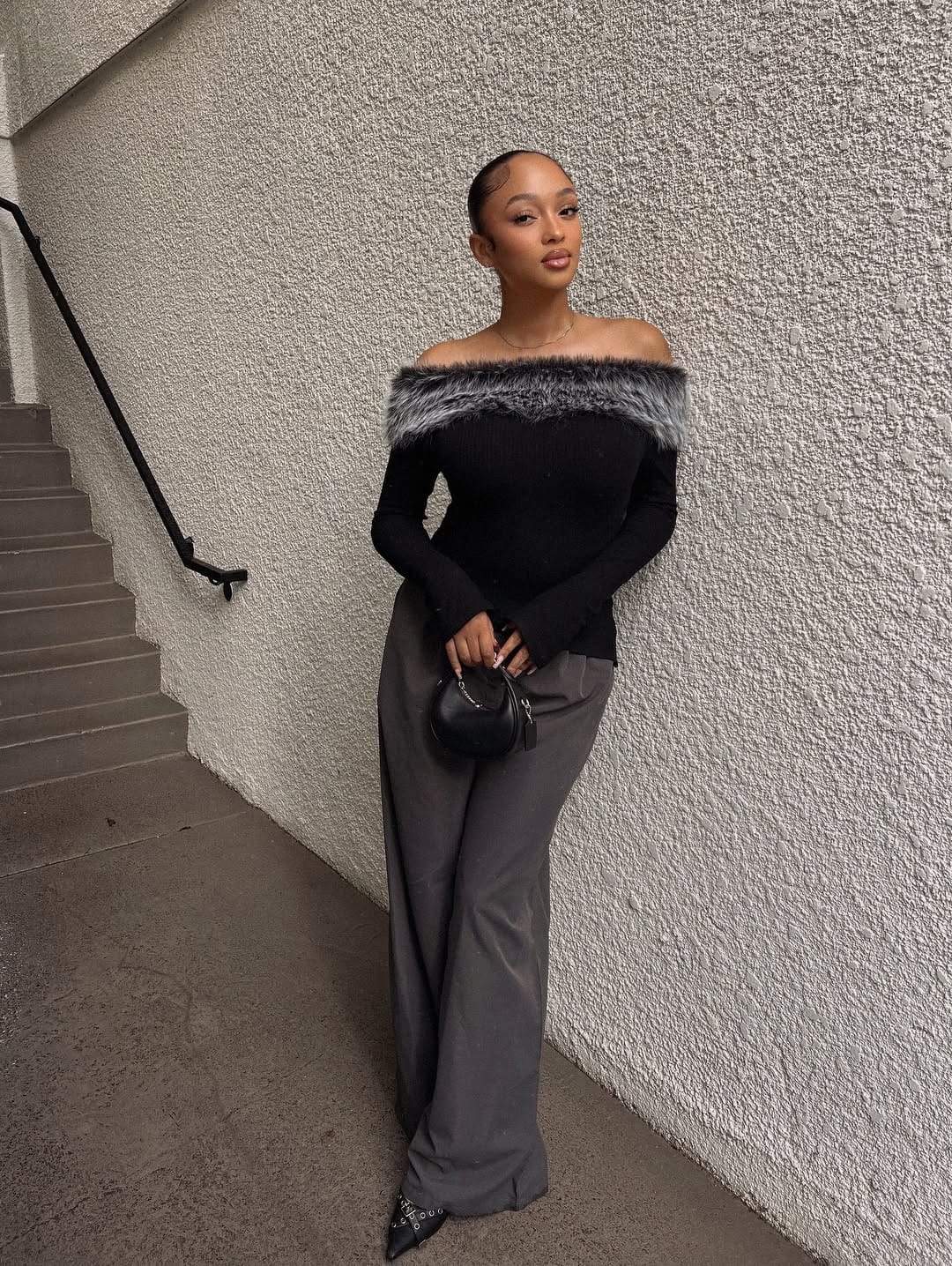 Post 8 by Jasmine Collins🩶 on Instagram (carousel)