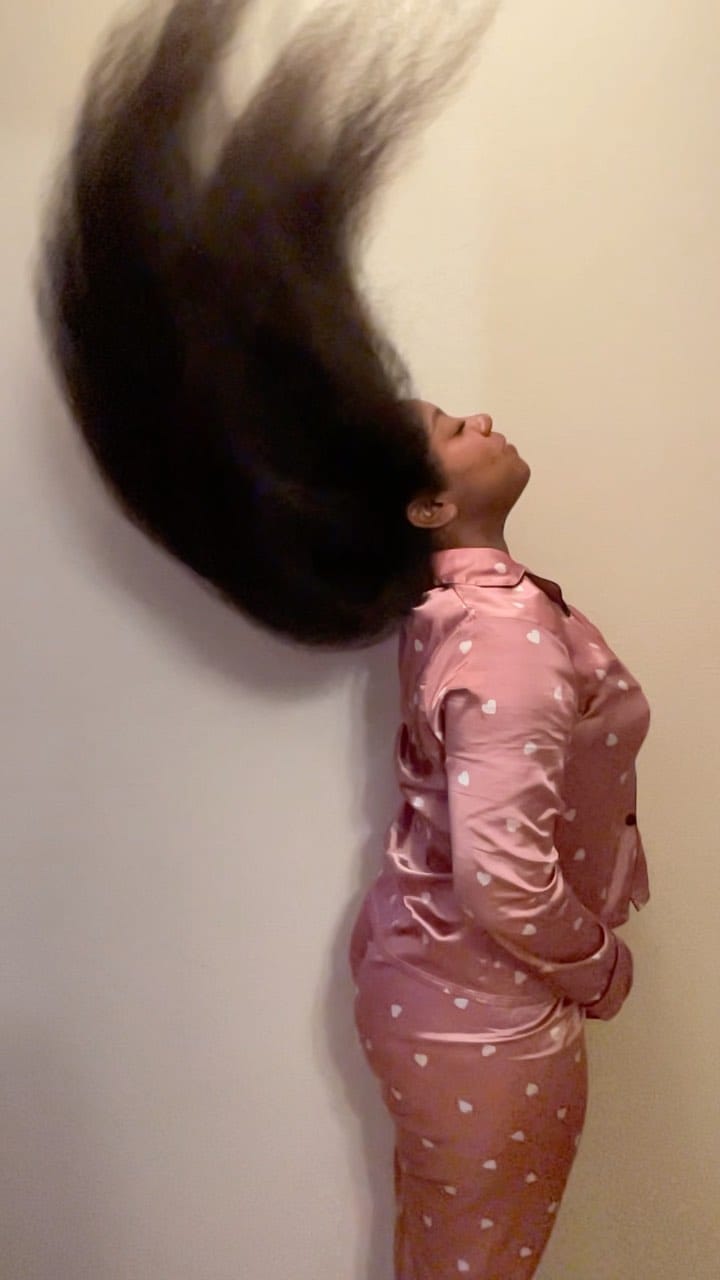 Post 10 by Kat on Instagram (video)