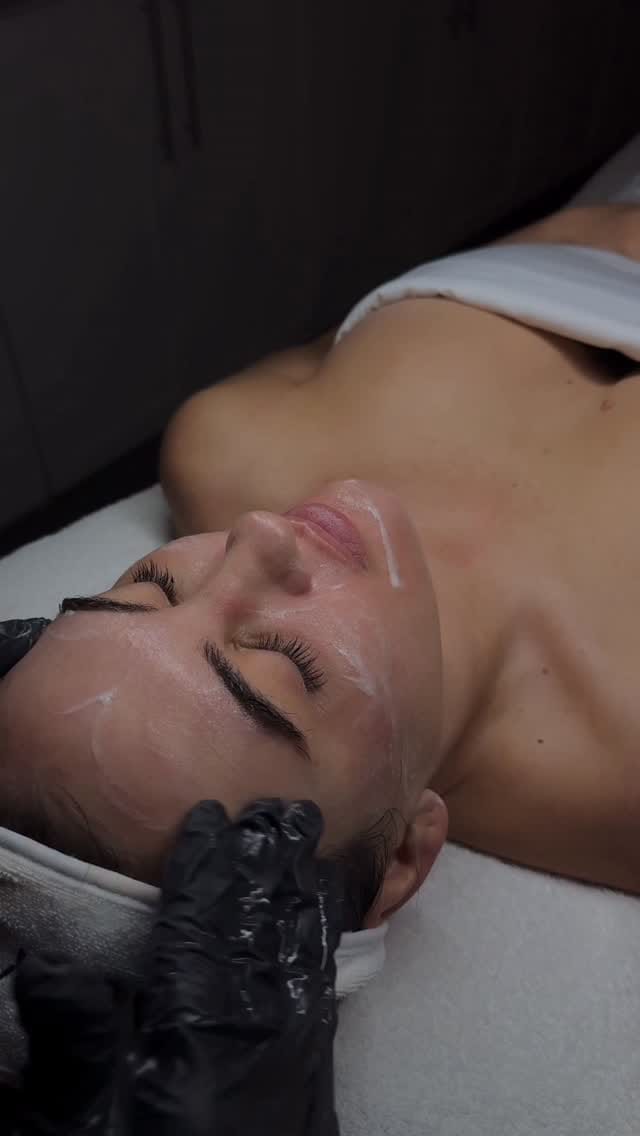 Post 1 by Melissa Berg, RN BSN on Instagram (video)