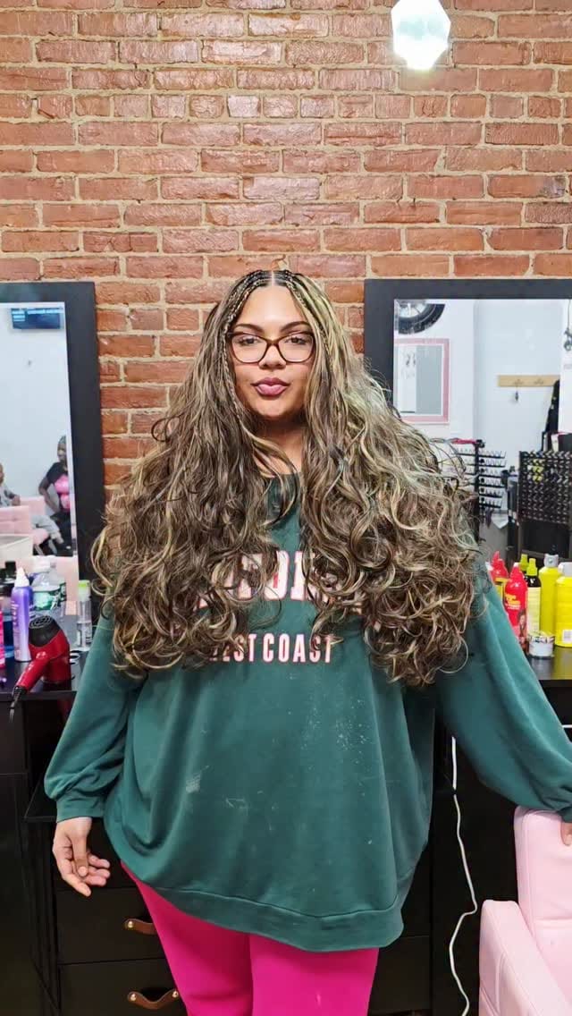 Post 4 by Bow Salon - Boston Braider on Instagram (video)