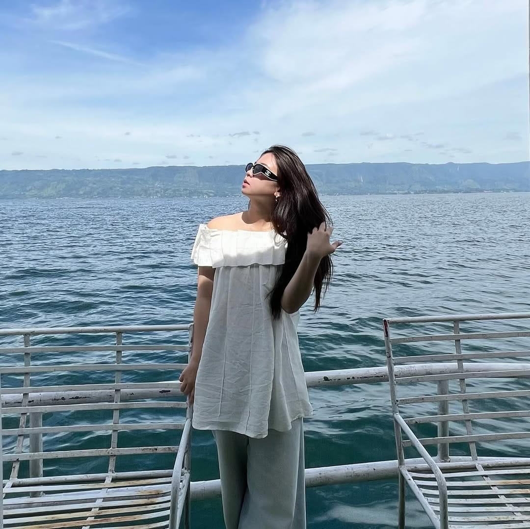 Post 1 by VIOLA SIH | UsanaEmerald on Instagram (carousel)