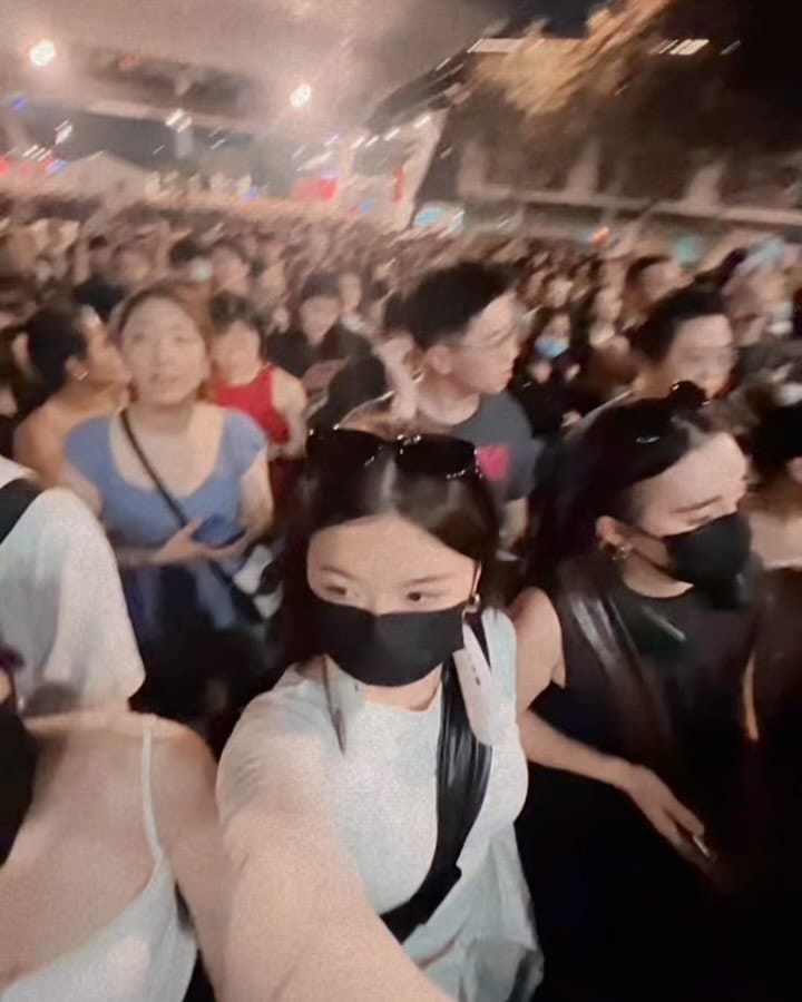 Post 5 by VIOLA SIH | UsanaEmerald on Instagram (carousel)