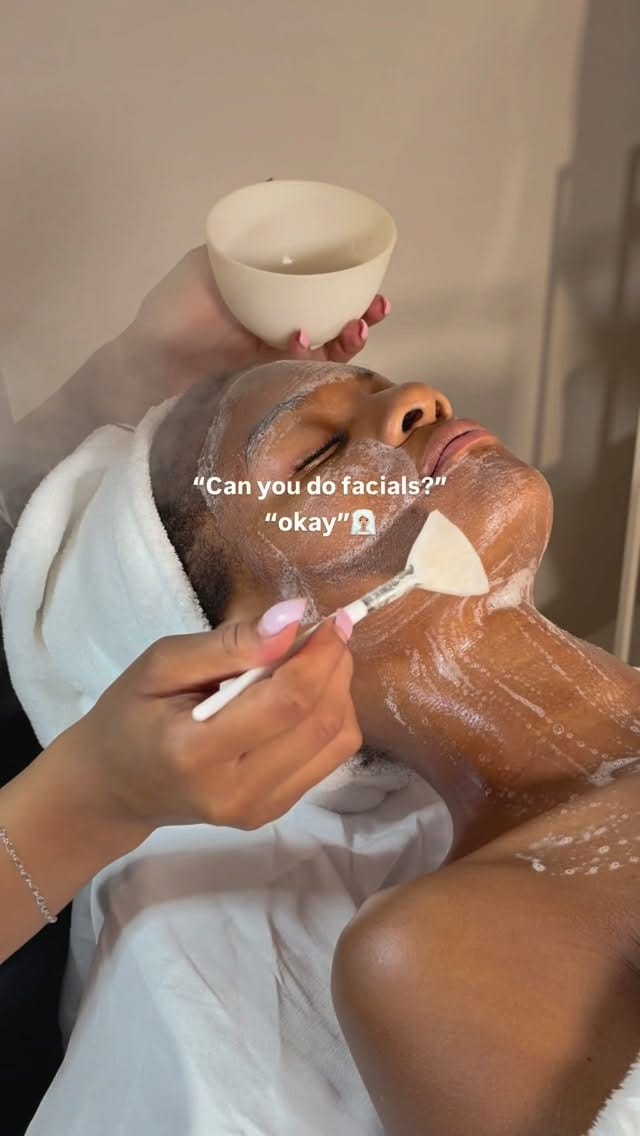 Post 1 by Vanity Life Studio | Dallas Lash Artist + Waxing & Facials on Instagram (video)