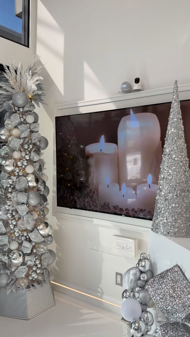 Post 9 by Vanity Life Studio | Dallas Lash Artist + Waxing & Facials on Instagram (video)