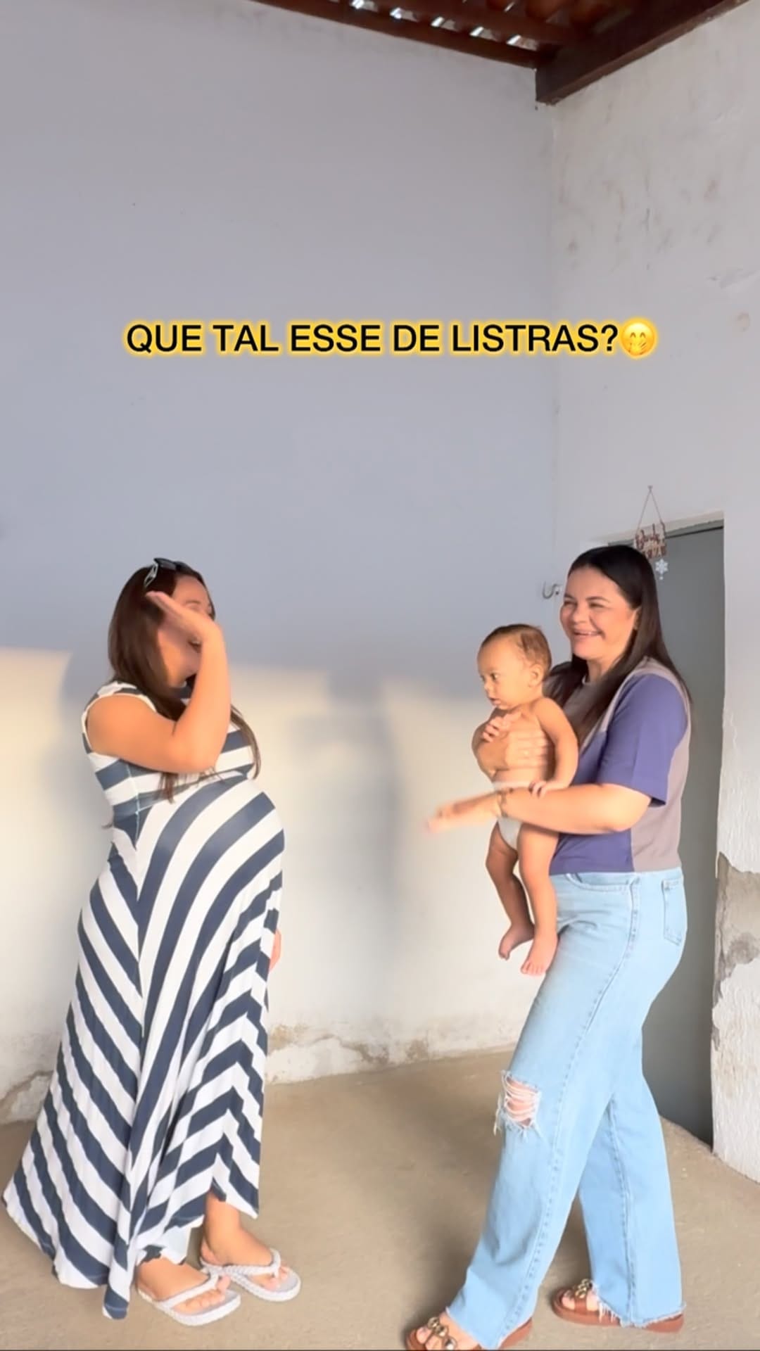 Post 3 by Vanessa Gama on Instagram (video)