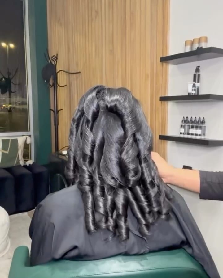 Post 3 by Tiera "Holly" Smith on Instagram (video)