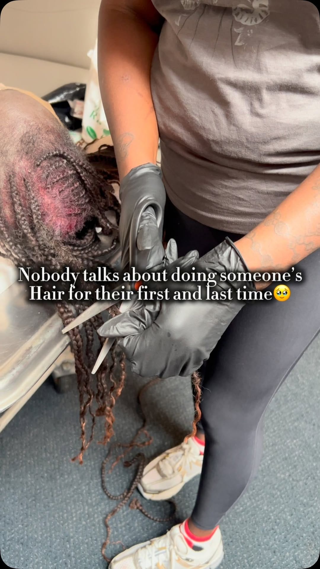 Post 8 by Arika - Lace Guru🧕🏾Bay Area / celebrity Hairstylist✂️ on Instagram (video)