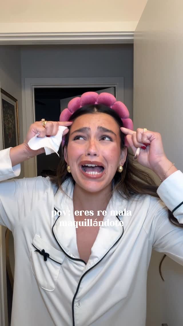 Post 3 by Nicole🤠 on Instagram (video)