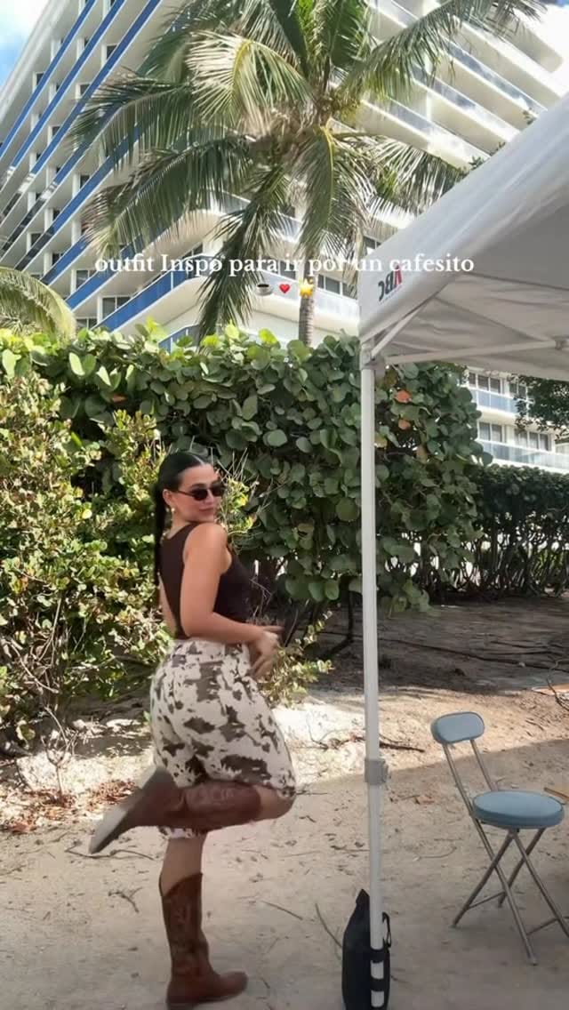 Post 1 by Nicole🤠 on Instagram (video)