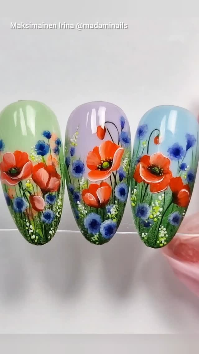 Post 6 by NAIL ART Instructor. Курсы, роспись ногтей on Instagram (video)