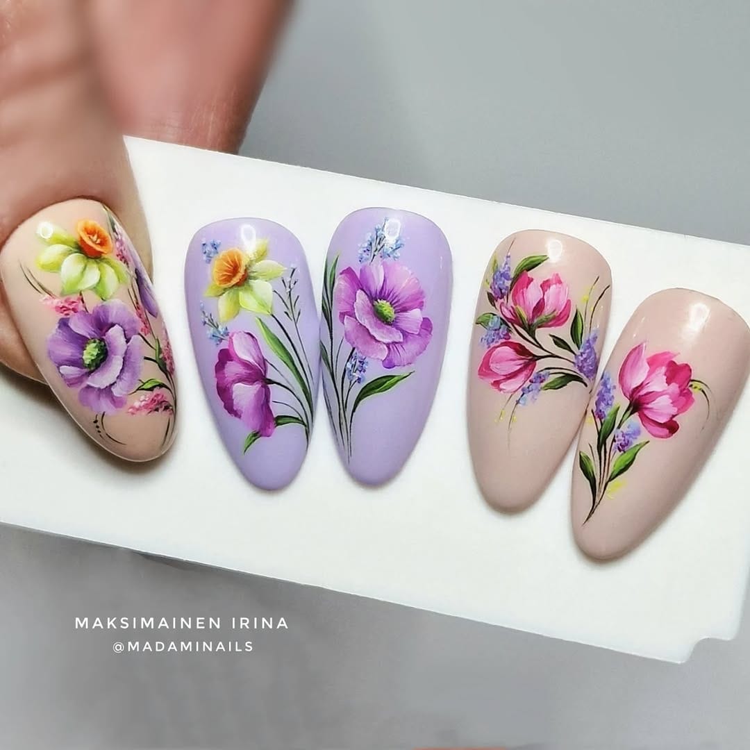 Post 8 by NAIL ART Instructor. Курсы, роспись ногтей on Instagram (carousel)