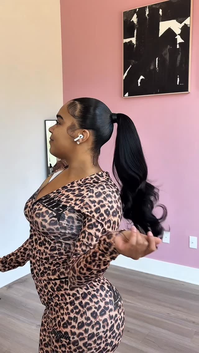 Post 3 by Ponytail Stylist ATL on Instagram (video)