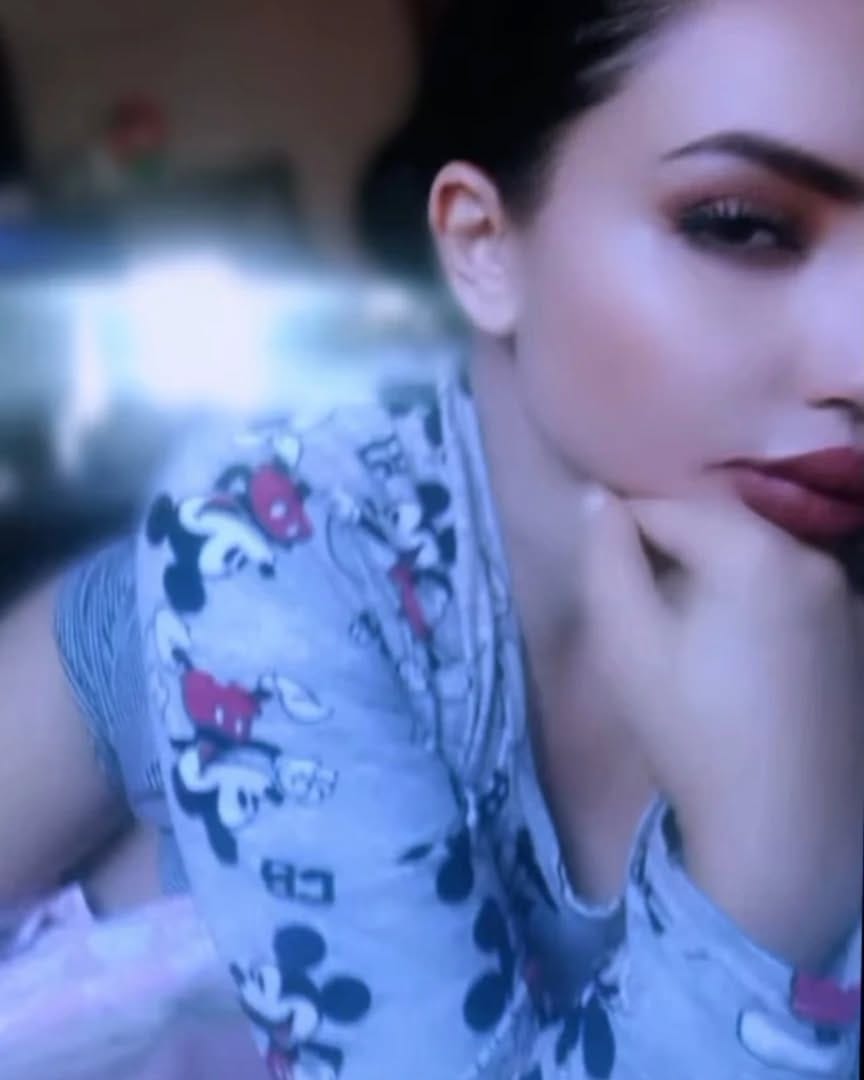 Post 6 by Yasmine Sabbidine on Instagram (image)