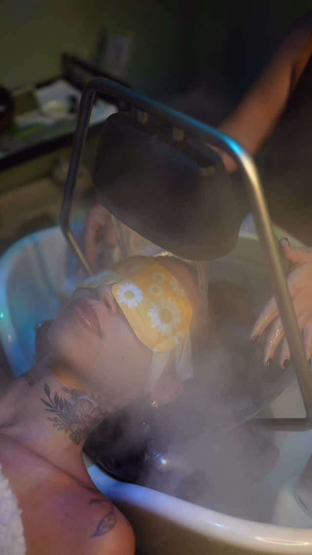 Post 2 by Desert Beauty Lab Salon & Spa on Instagram (video)