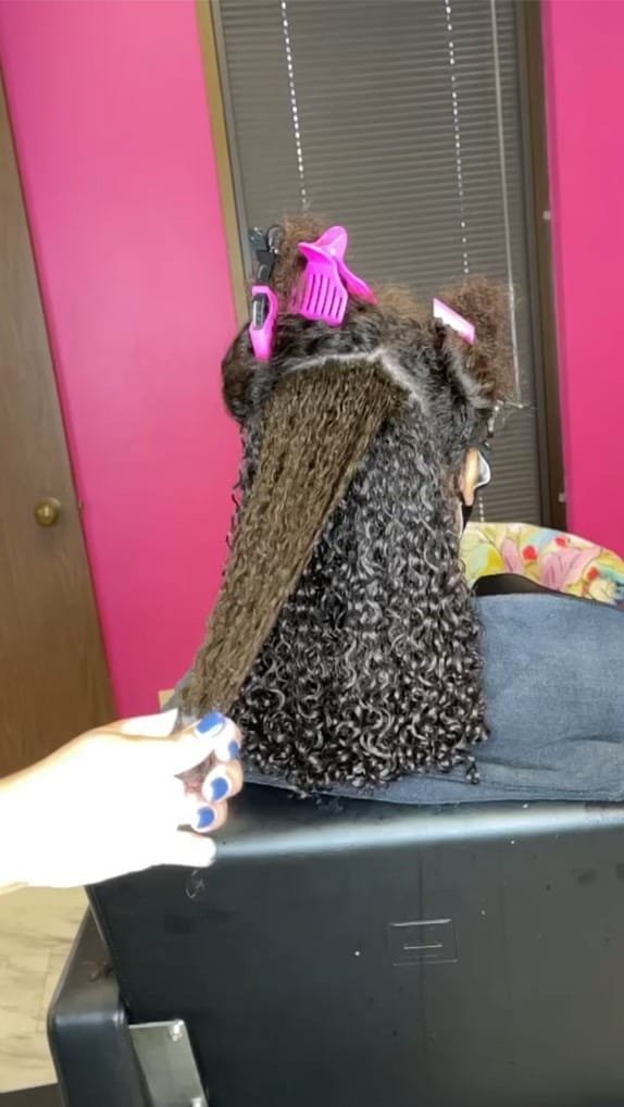 Post 10 by Yolanda Victoria - Houston Natural Hair Salon on Instagram (video)