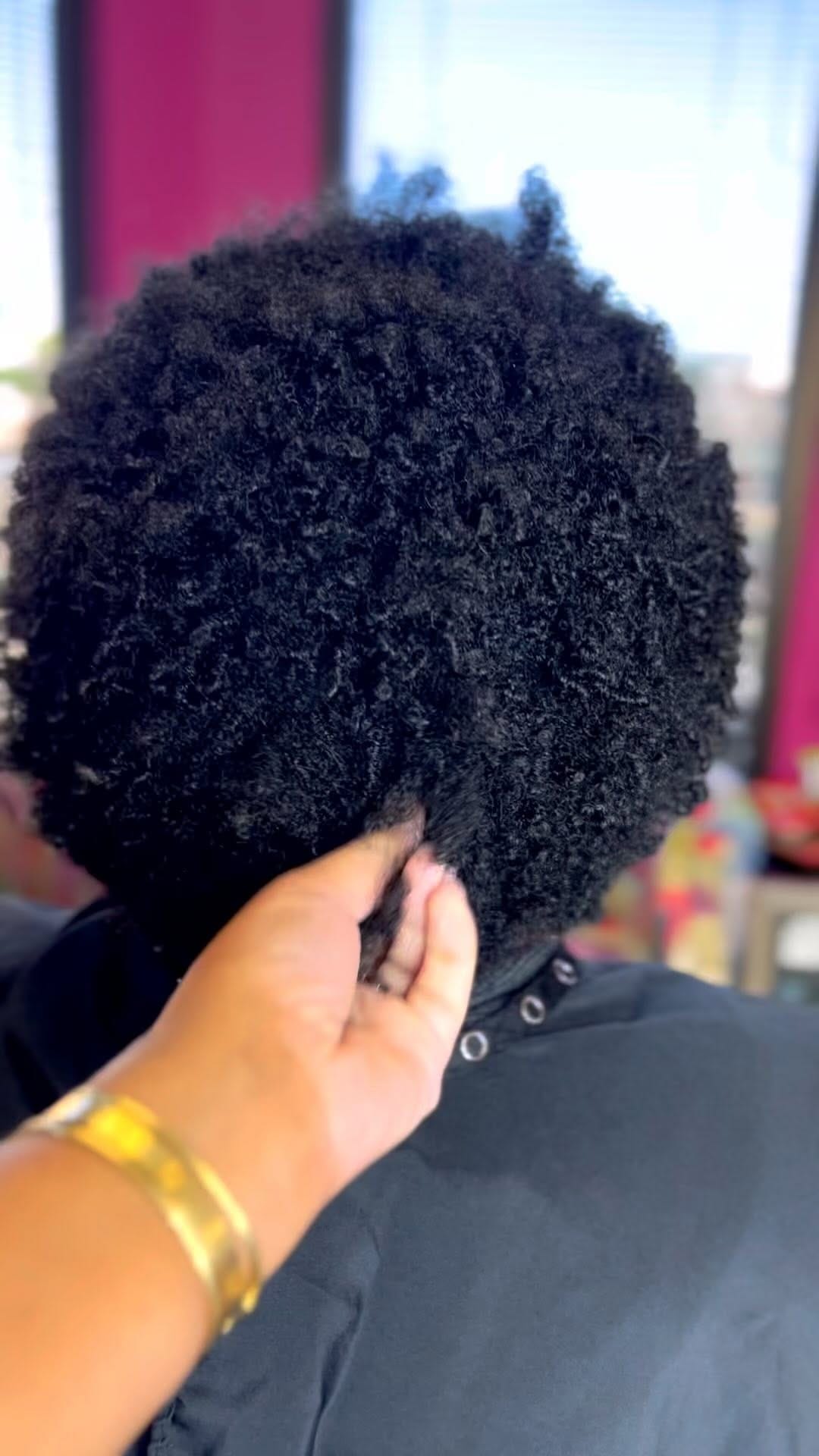 Post 9 by Yolanda Victoria - Houston Natural Hair Salon on Instagram (video)