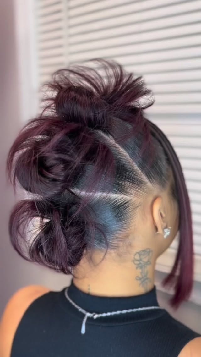 Post 5 by ✨👑POOH’S PALACE 👑✨ on Instagram (video)