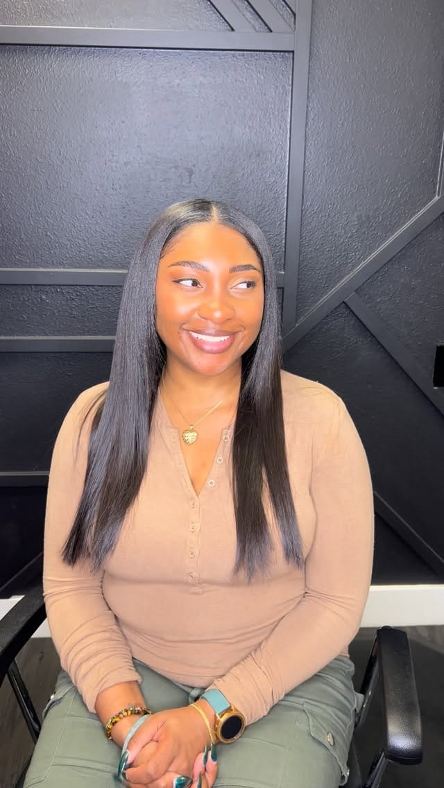 Post 7 by Alicia Jones | Hairstylist•Hair Mentor on Instagram (video)