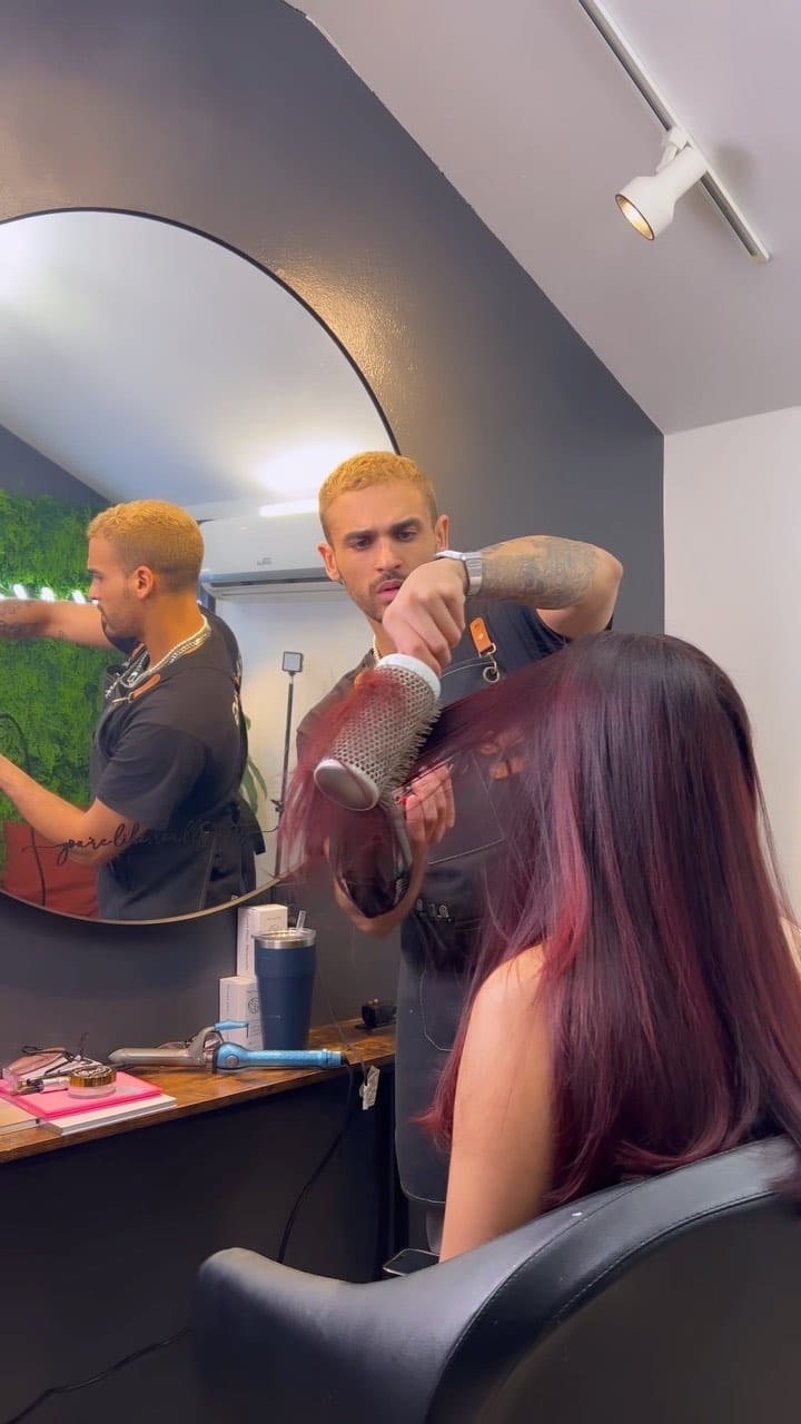 Post 8 by Charlie Mac Balayage King on Instagram (video)
