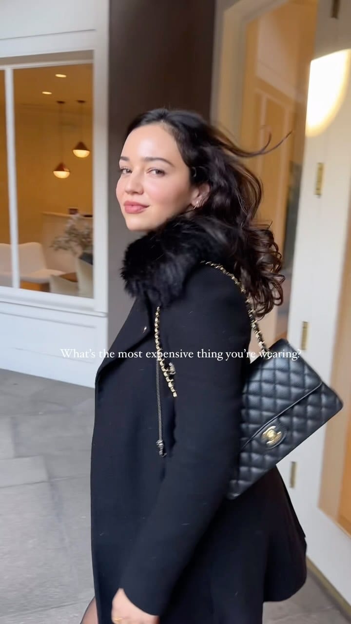 Post 10 by Xochitl Renteln, PA-C | LA Injector/Trainer| Skincare Expert on Instagram (video)