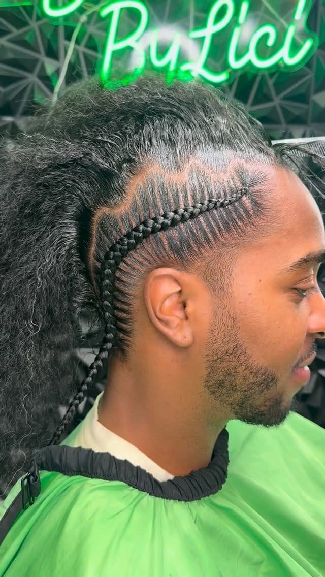 Post 7 by DALLAS BRAIDER (Lici) on Instagram (video)