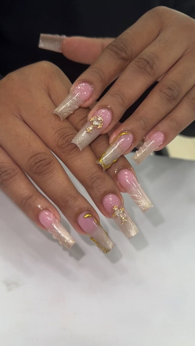 Post 2 by ⚡NAILS AMOUR⚡MIAMI NAILSHOP on Instagram (video)