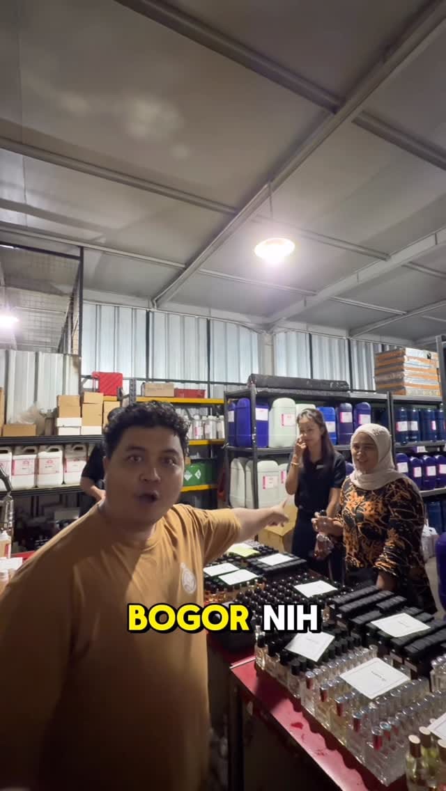 Post 7 by Gudang Parfum Import on Instagram (video)