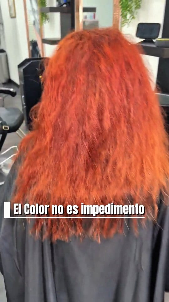 Post 3 by Keratinas en Houston on Instagram (video)