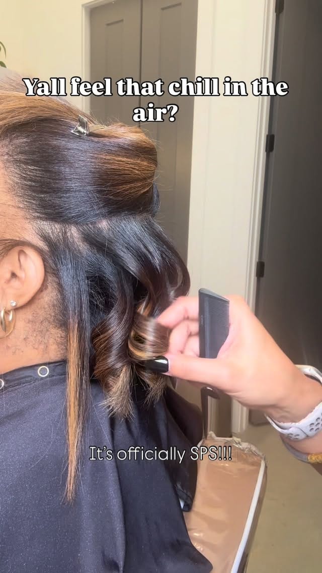 Post 6 by YoursNaturally Salon on Instagram (video)