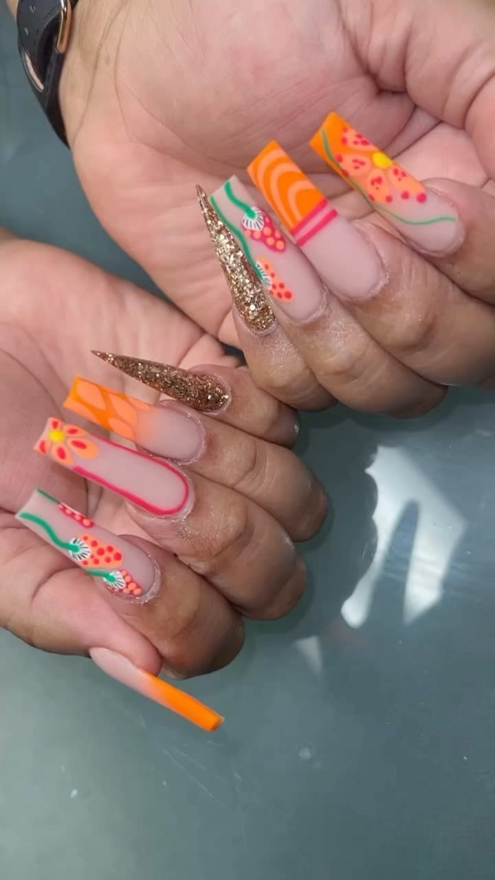 Post 9 by HOUSTON NAILS on Instagram (video)