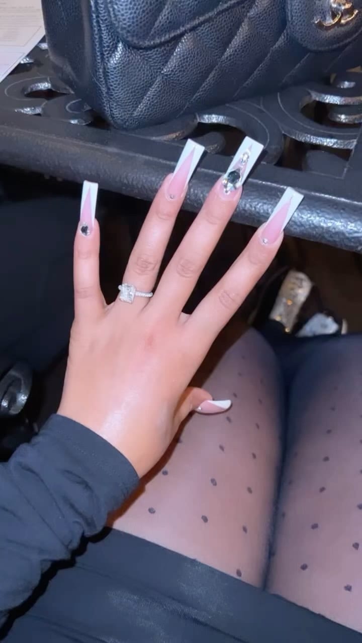 Post 10 by HOUSTON NAILS on Instagram (video)