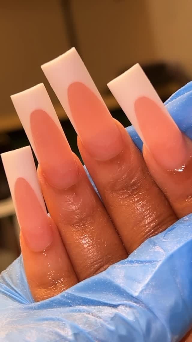 Post 1 by HOUSTON NAILS on Instagram (video)