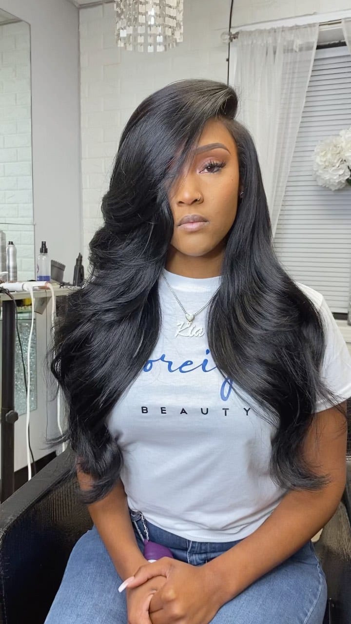 Post 10 by Bundles, Clip ins, Wigs, K Tips, Tape ins on Instagram (video)