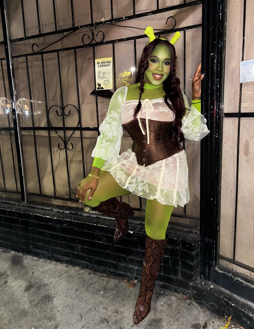 Post 5 by Niecy✨🌟💫 on Instagram (carousel)