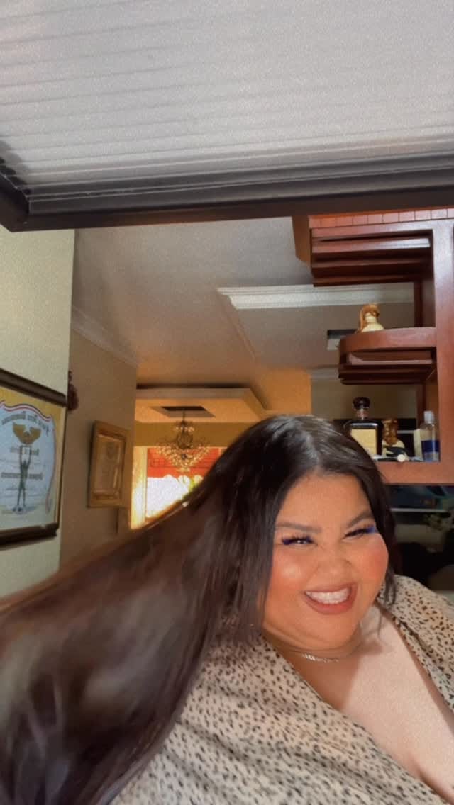 Post 10 by Afro Latina | Extensiones Premium on Instagram (video)