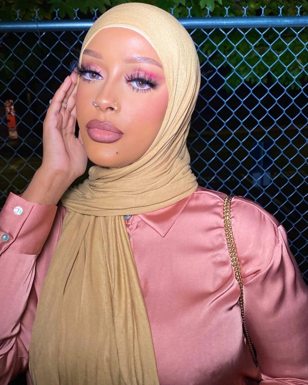 Post 4 by ⠀⠀⠀⠀⠀⠀⠀⠀⠀⠀Makeupbydivadoll on Instagram (image)