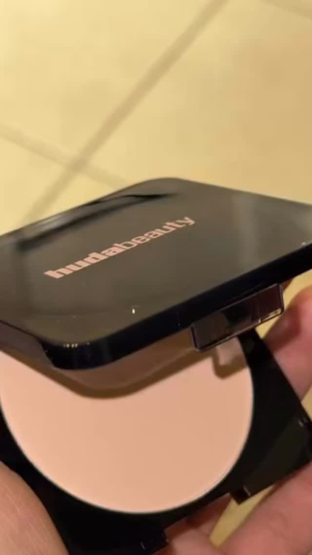 Post 1 by Zuha Abeeha on Instagram (video)