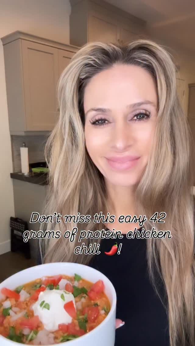 Post 2 by Saarah Wassel on Instagram (video)