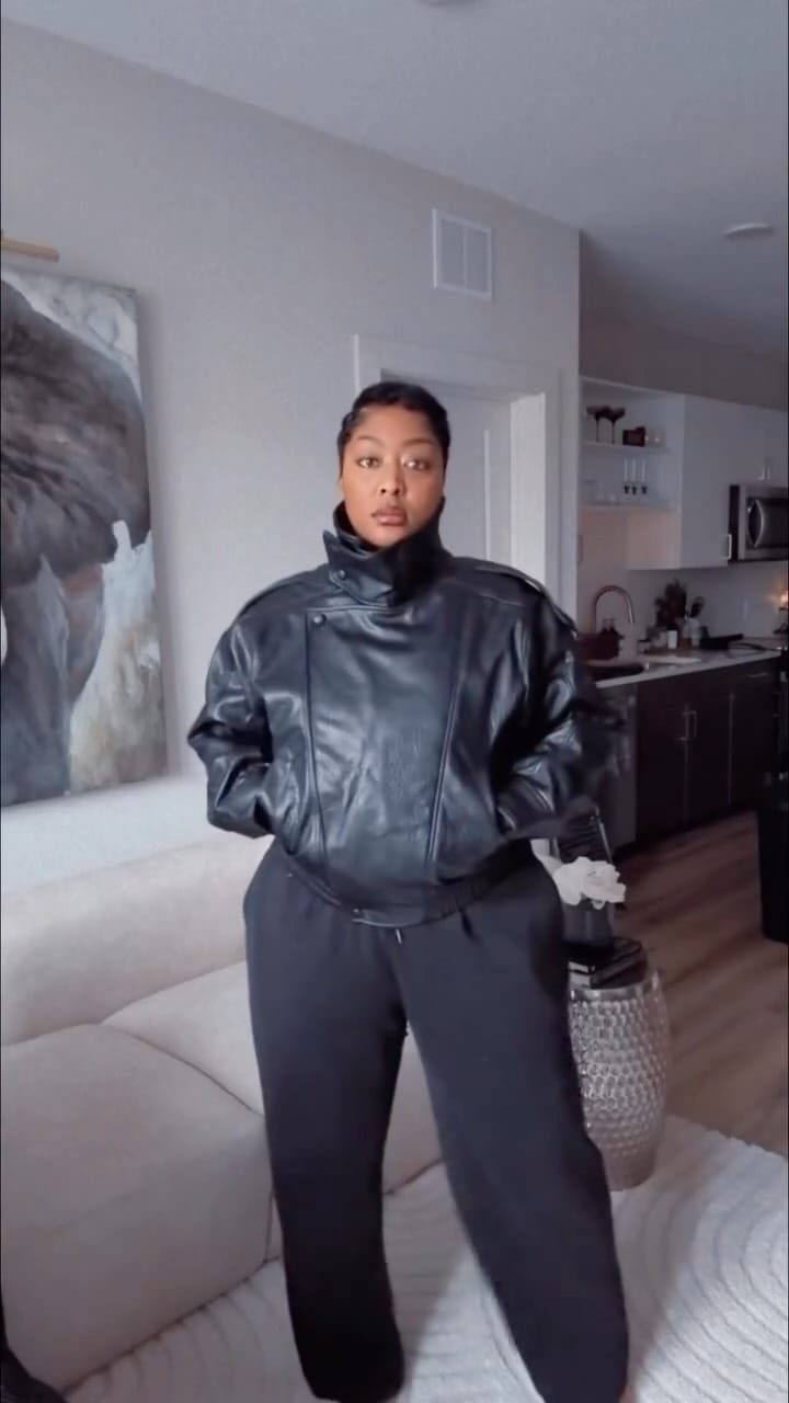 Post 2 by Sade Robinson | Fashion + Lifestyle + Travel Content on Instagram (video)