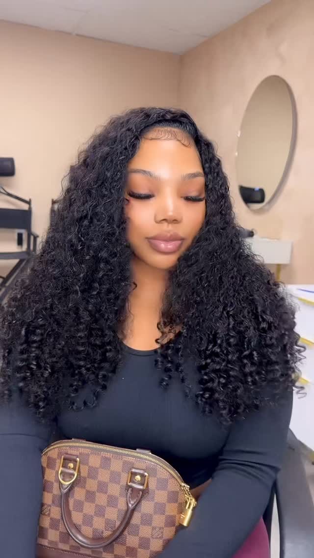 Post 7 by Tannstylesss Beauty Studio ✨ on Instagram (video)
