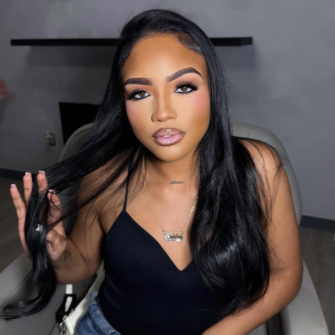 Post 3 by Hair & Makeup Artist🇩🇴 on Instagram (carousel)