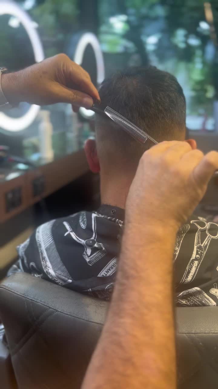 Post 2 by Tony Siqueira on Instagram (video)