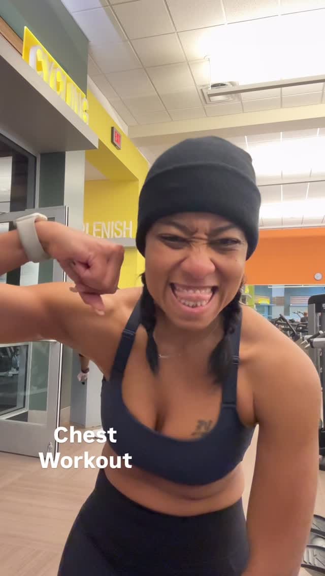 Post 4 by Roni Graham on Instagram (video)