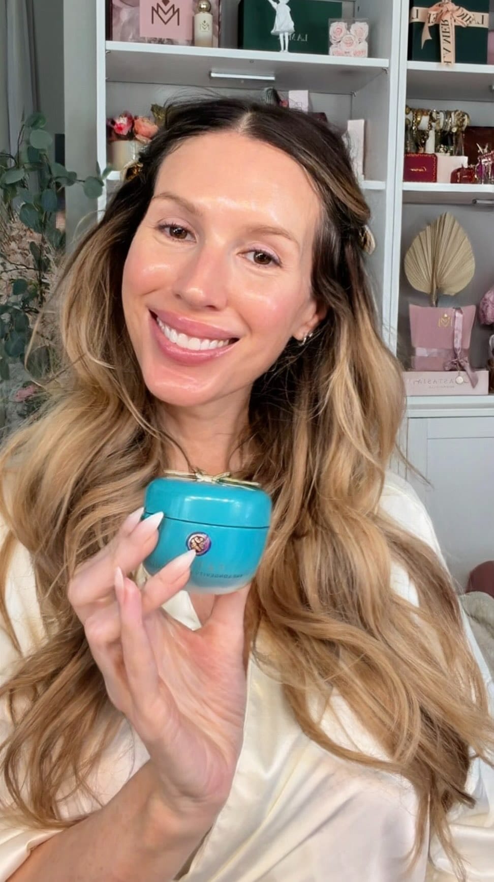 Post 4 by Ashley S Mixon on Instagram (video)