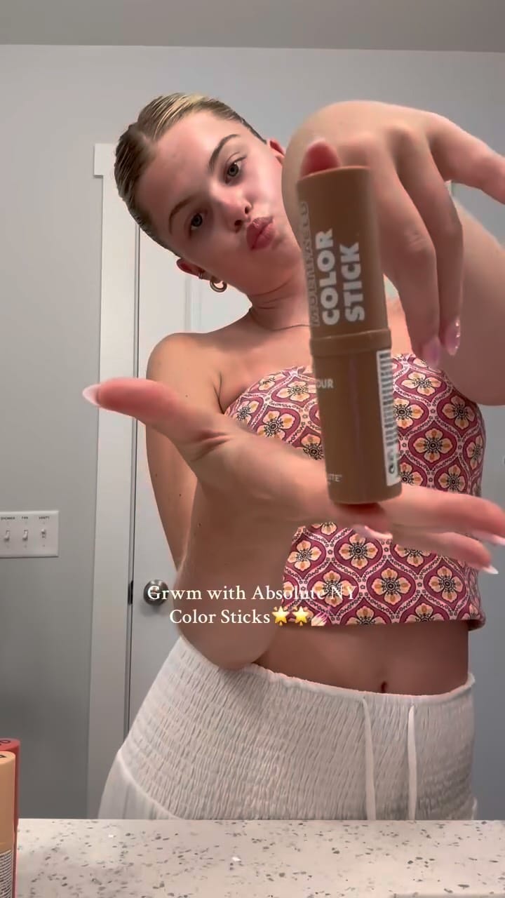 Post 8 by Absolute New York Cosmetics on Instagram (video)