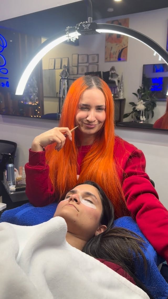 Post 8 by Casa di lashes®️ on Instagram (video)