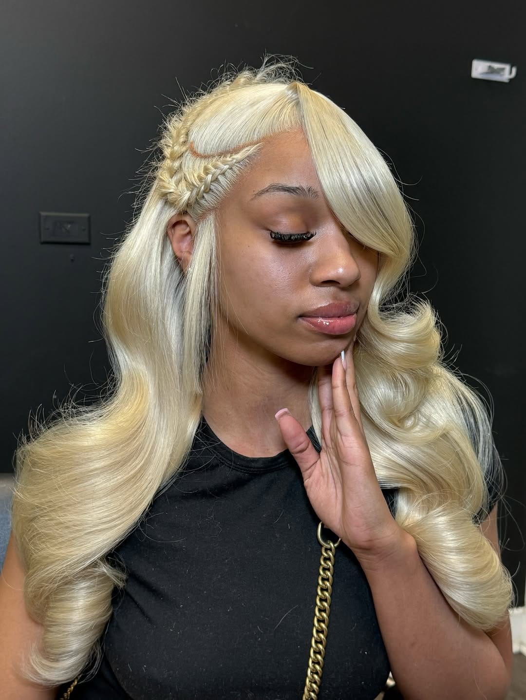 Post 5 by ᒪO᙭᙭ HAIR USA on Instagram (carousel)