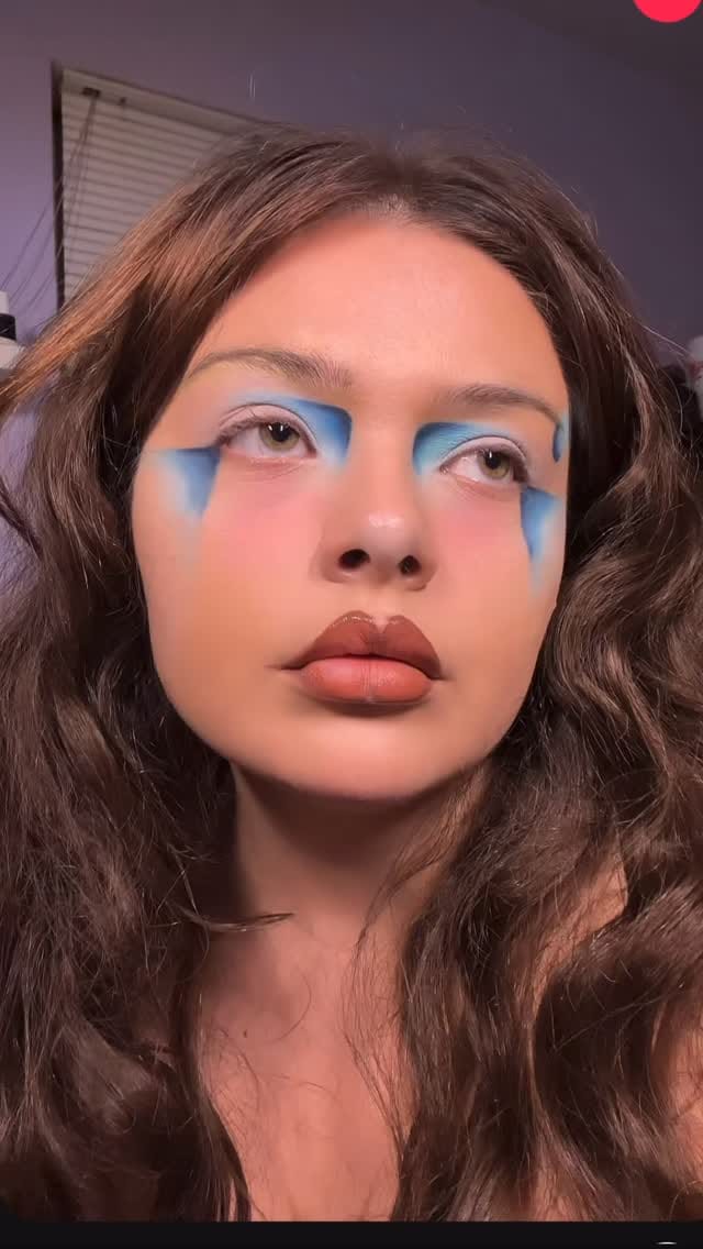 Post 2 by Shelby Contreras on Instagram (video)